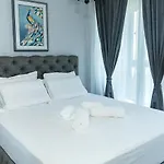 Royal View - Luxury 2br With Sea Panorama By Flat Manаger