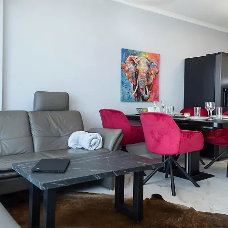 Royal View - Luxury 2br With Sea Panorama By Flat Manаger Warna