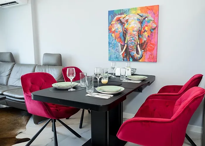 アパート Royal View - Luxury 2br With Sea Panorama By Flat Manаger ヴァルナ